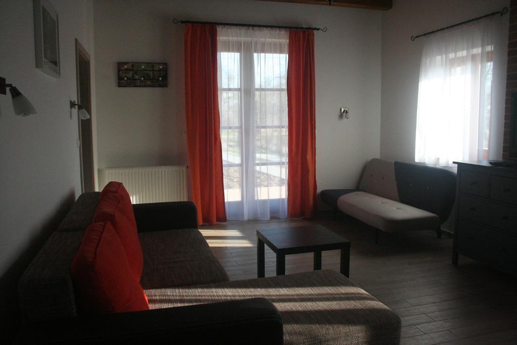 Malomko Apartman Zsira Buitenkant foto