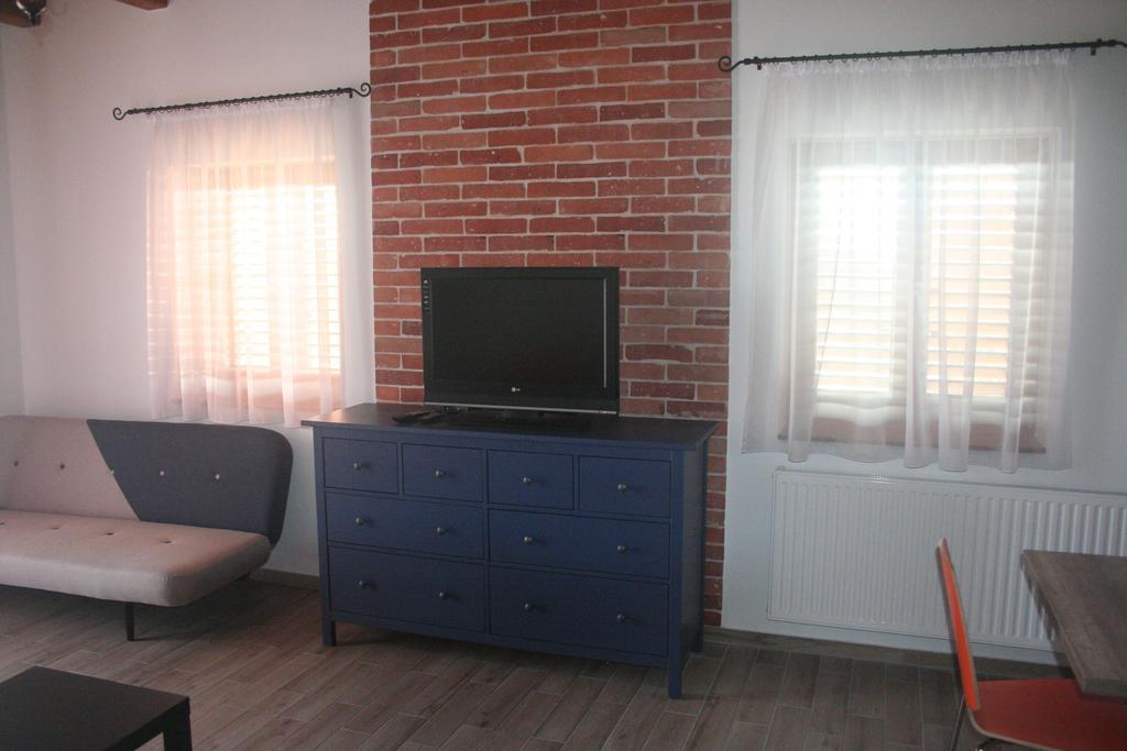 Malomko Apartman Zsira Buitenkant foto